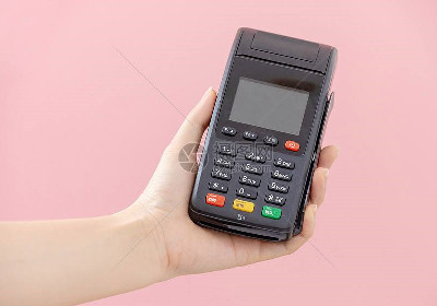用pos機(jī)刷卡交易金額受限
